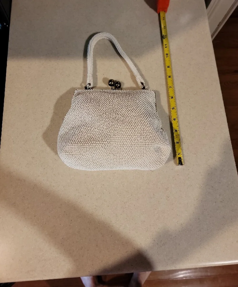 Vintage White Beaded Evening Handbag - Classic Feminine Style